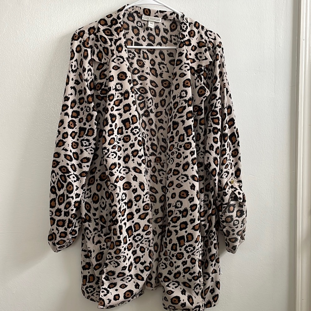 Dana Buchman leopard print jacket